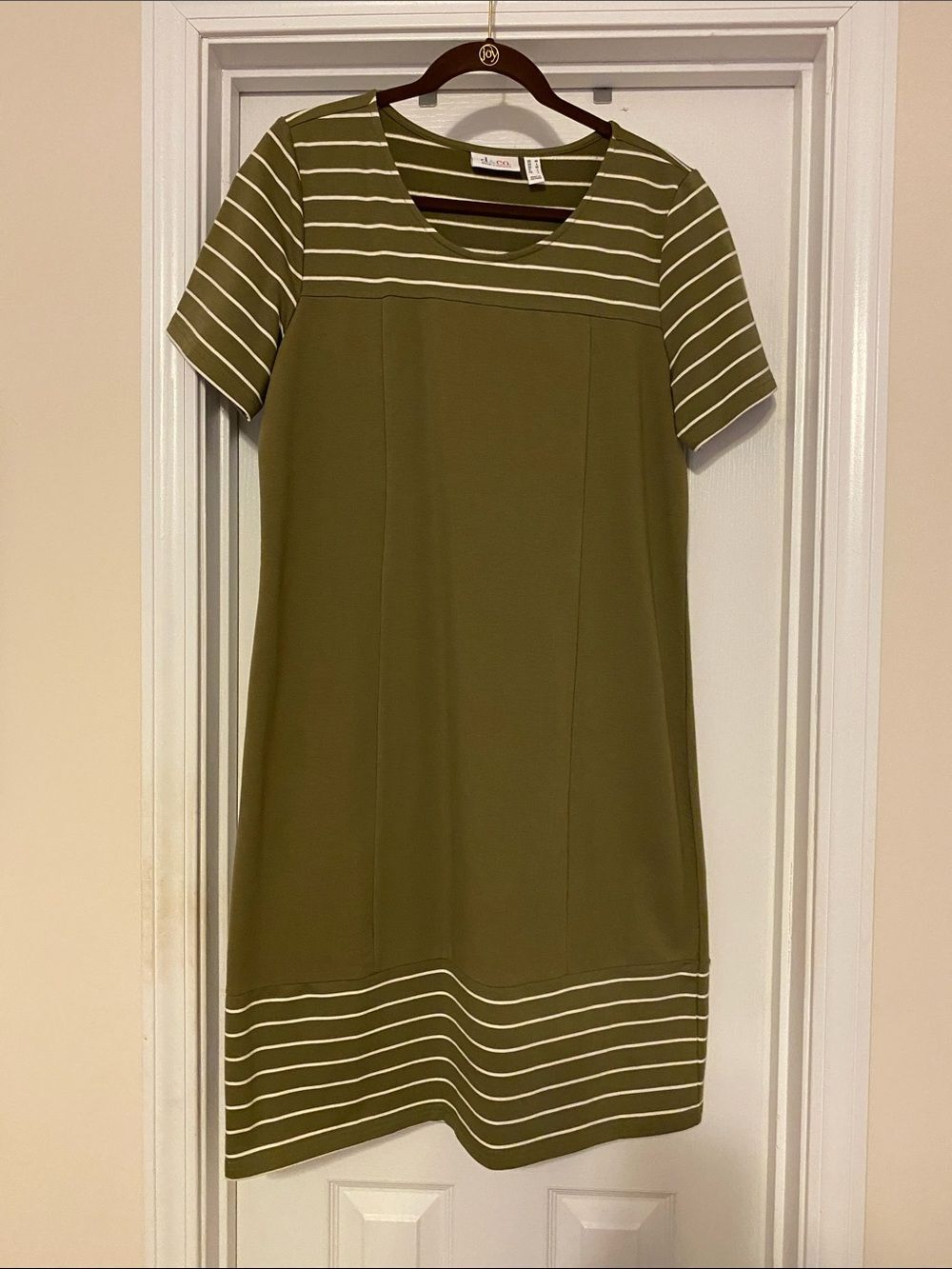 Denim&Co Olive Green Striped‎ Midi Shift Dress size medium